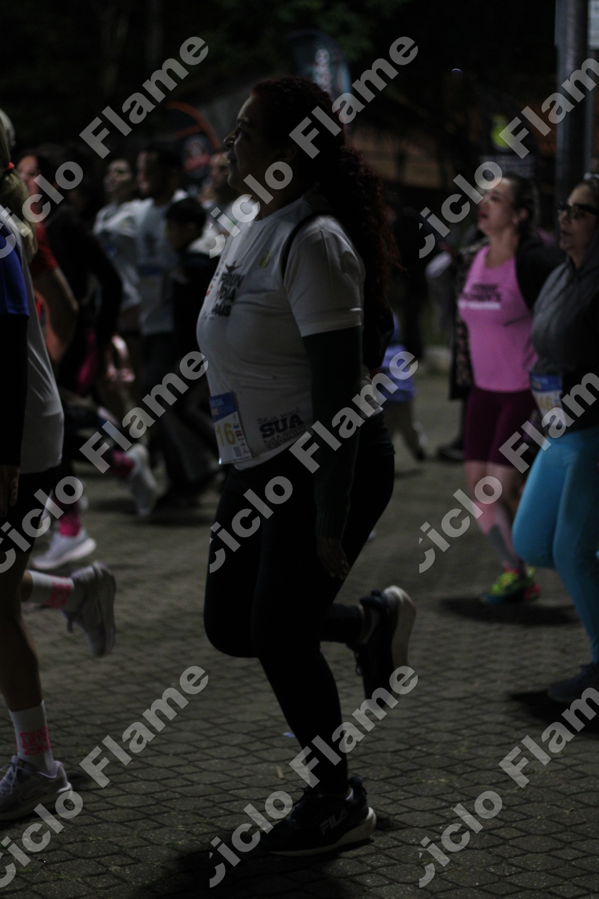 Foto corrida-embu_cmhfd6ob.jpg