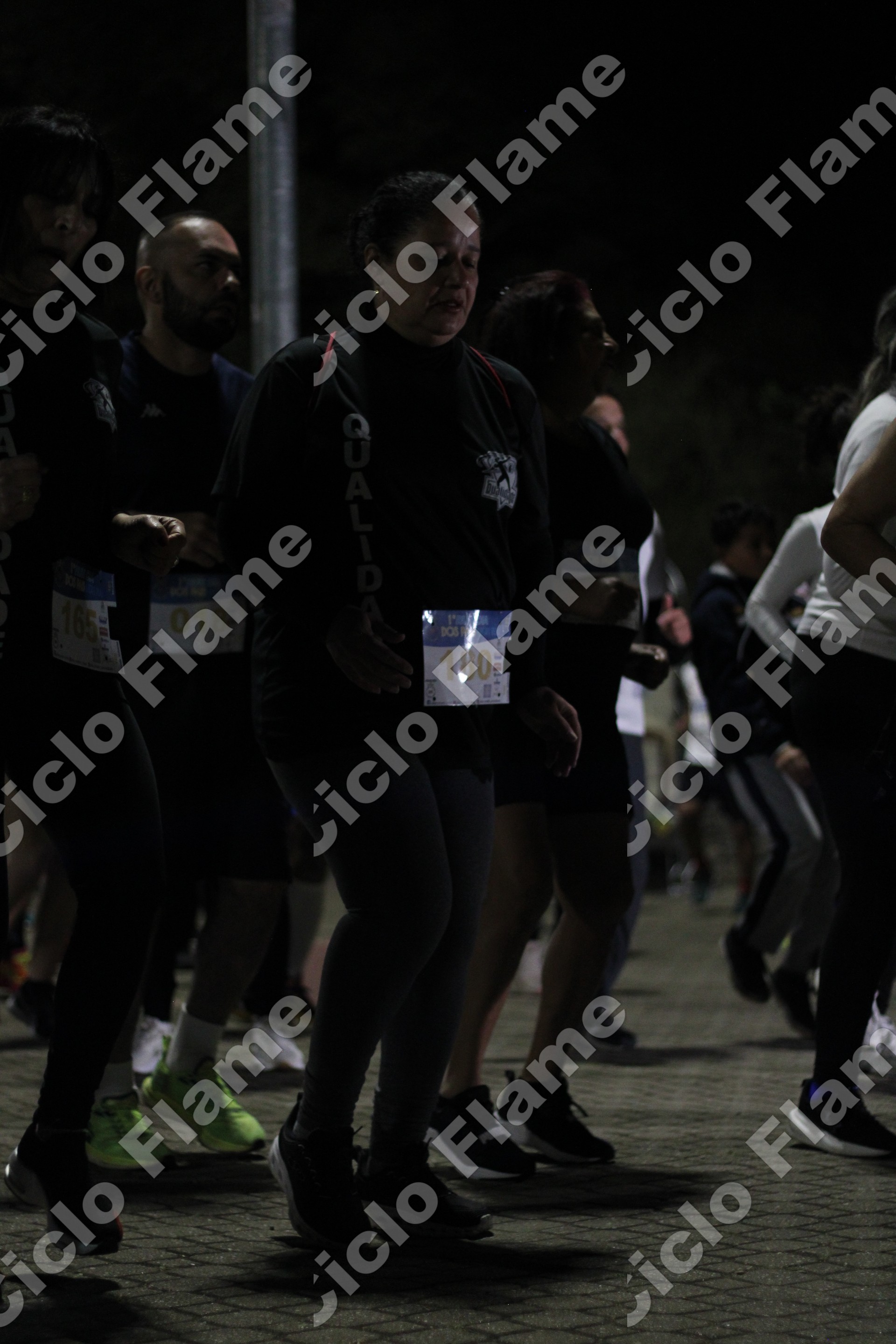 Foto corrida-embu_cmhfd78p.jpg