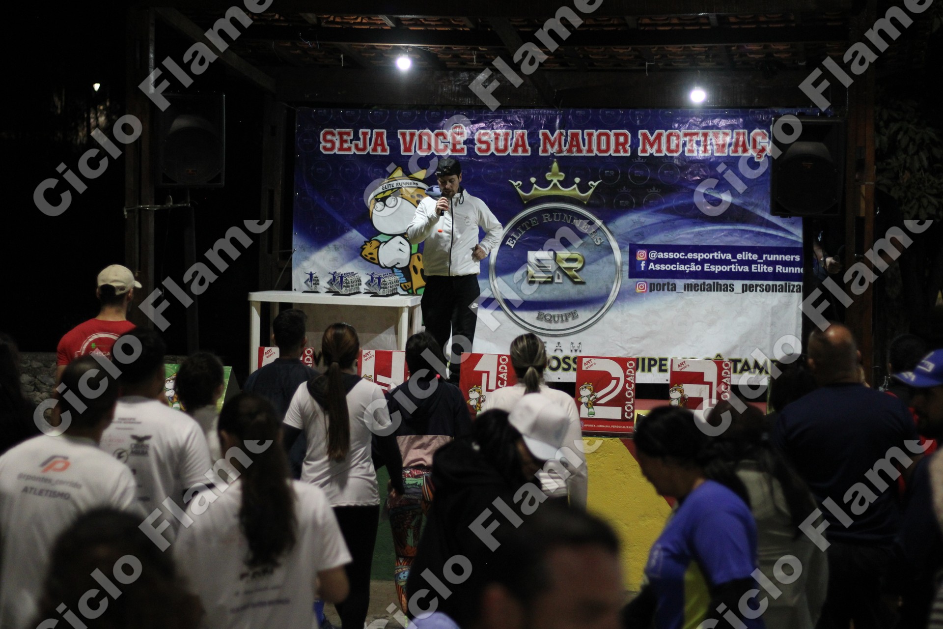 Foto corrida-embu_cmhfd7lj.jpg