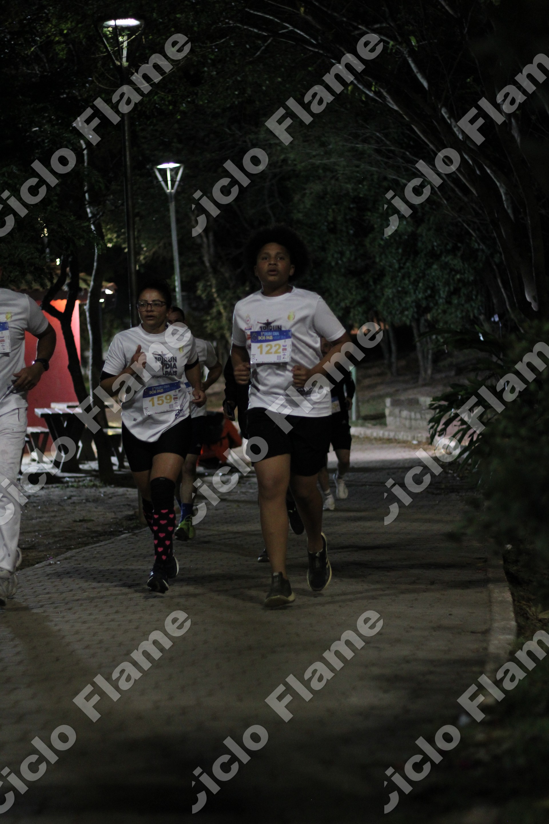 Foto corrida-embu_cmhfdat9.jpg